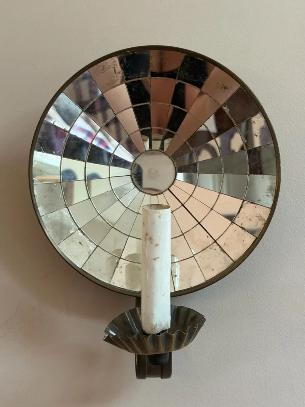 Vintage American Colonial Revival Round Concave Mirrored Disc Wall Scone Light